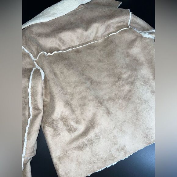 Splendid For Revolve Delancey Faux Fur Jacket in Champagne Size Medium EUC - Picture 8 of 8
